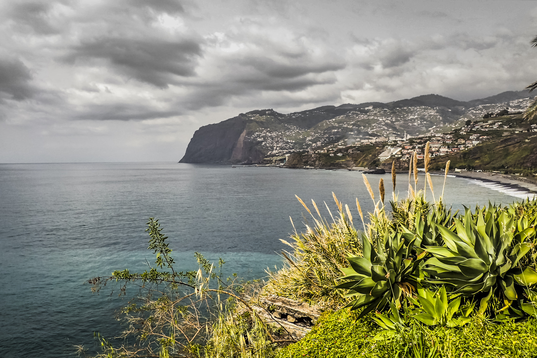 Olympus TG-3 sample photo. Funchal, madeira / portugal - cliff view photography