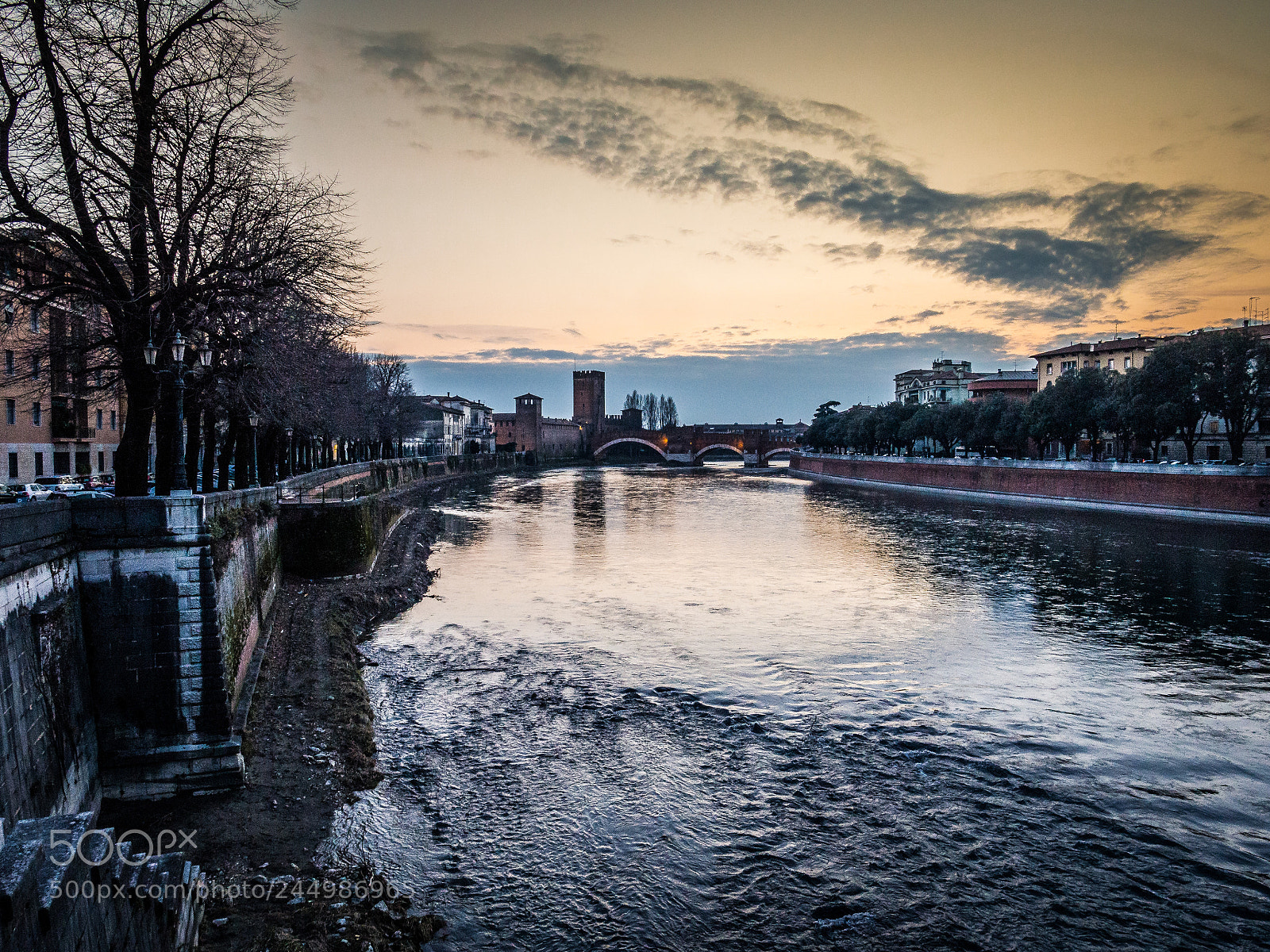Olympus OM-D E-M10 sample photo. Castelvecchio over adige photography