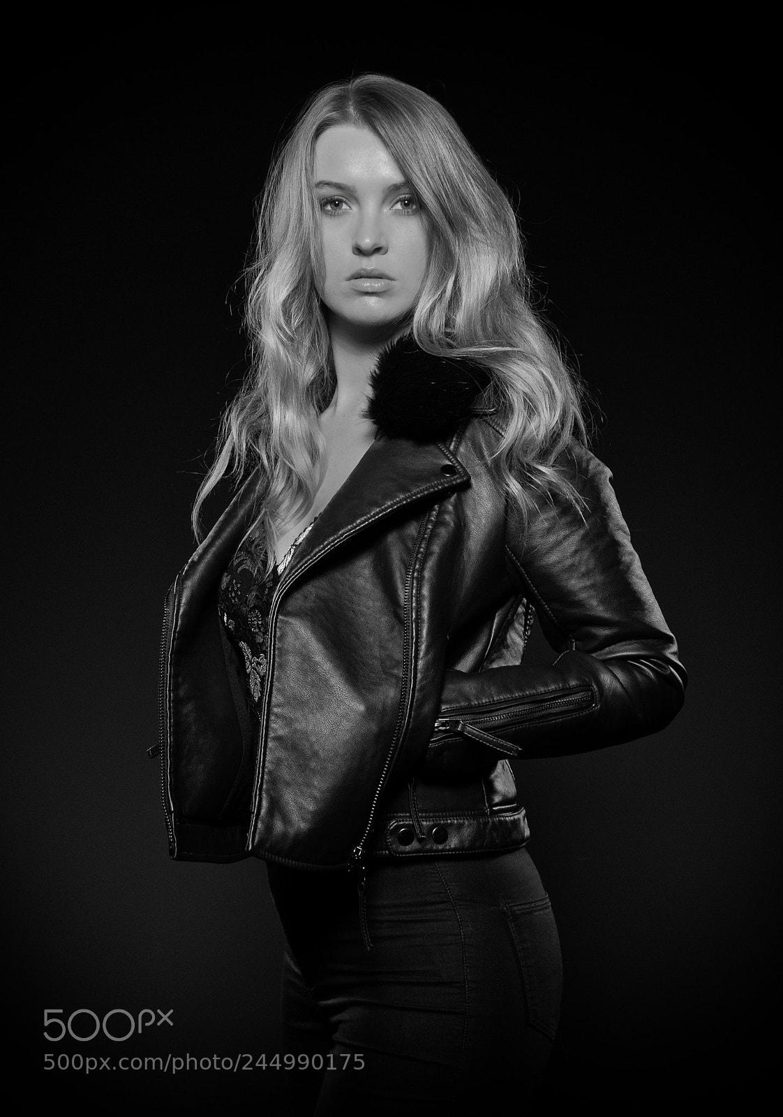 Olympus OM-D E-M1 Mark II sample photo. Lauren photography