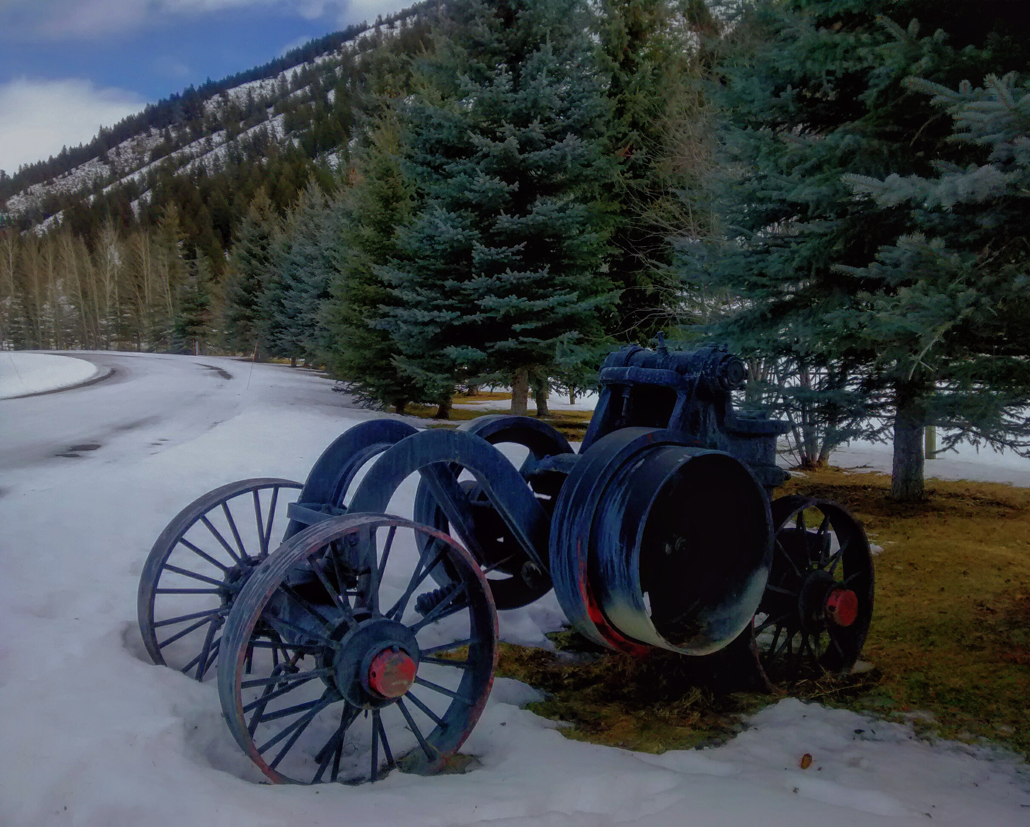 Motorola Moto G (1st Gen) sample photo. East fork neighborhood chassis photography