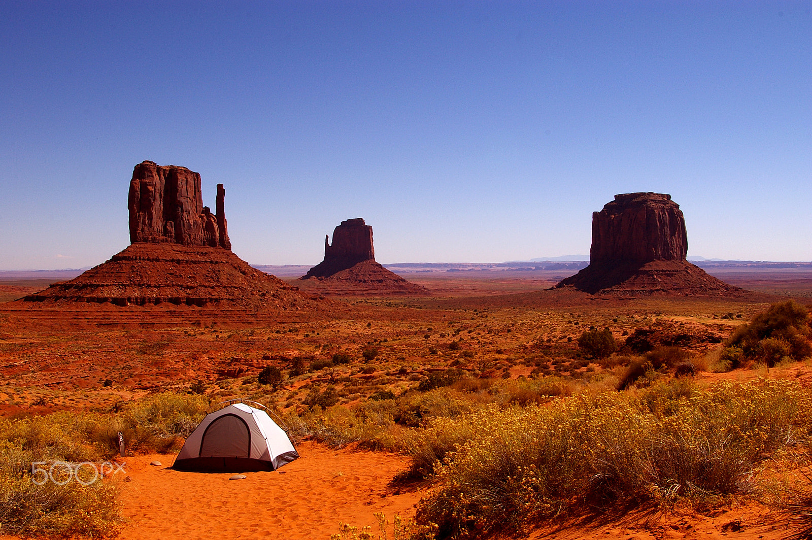 Samsung GX-1L sample photo. Camp site at monument valley, arizona, usa photography