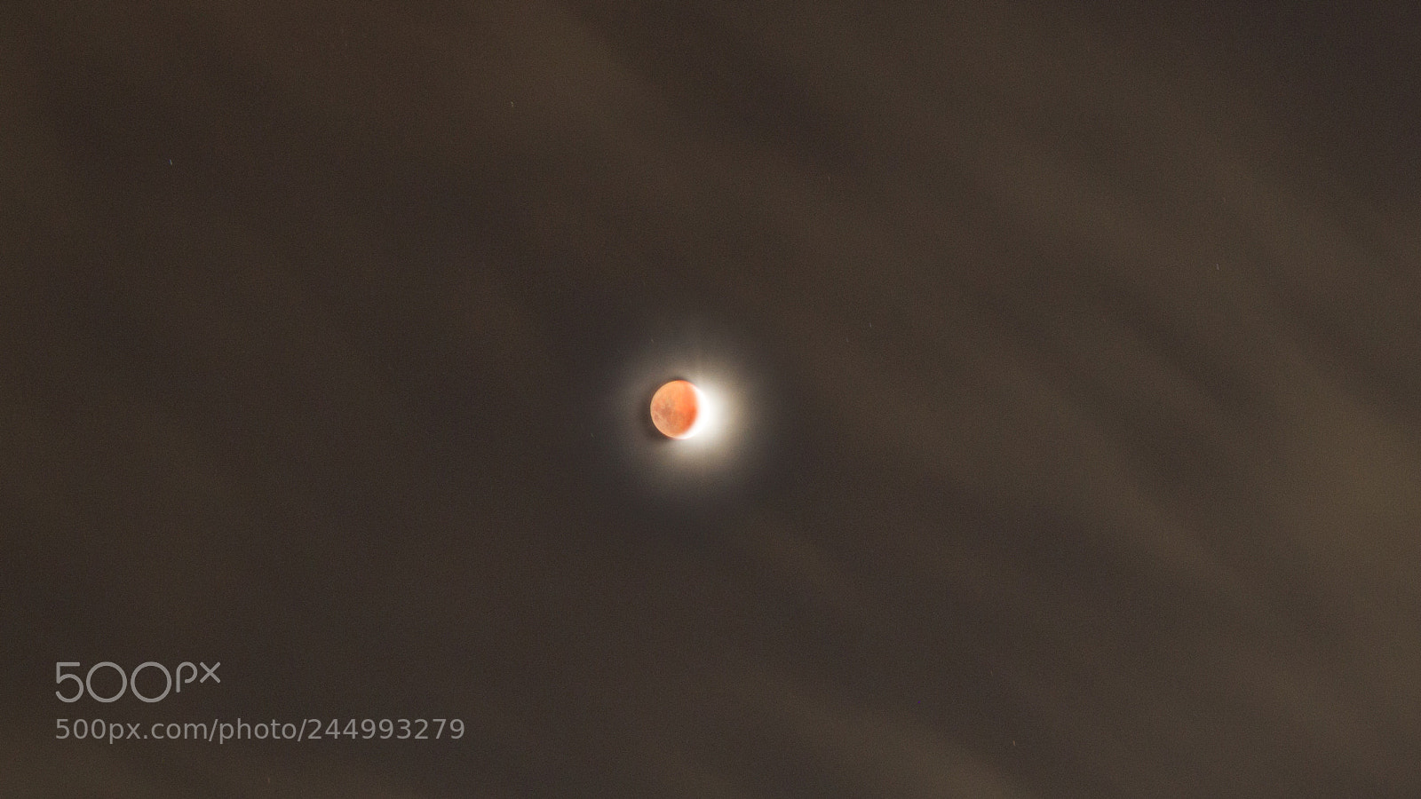 Canon EOS 1300D (EOS Rebel T6 / EOS Kiss X80) sample photo. Fire moon photography