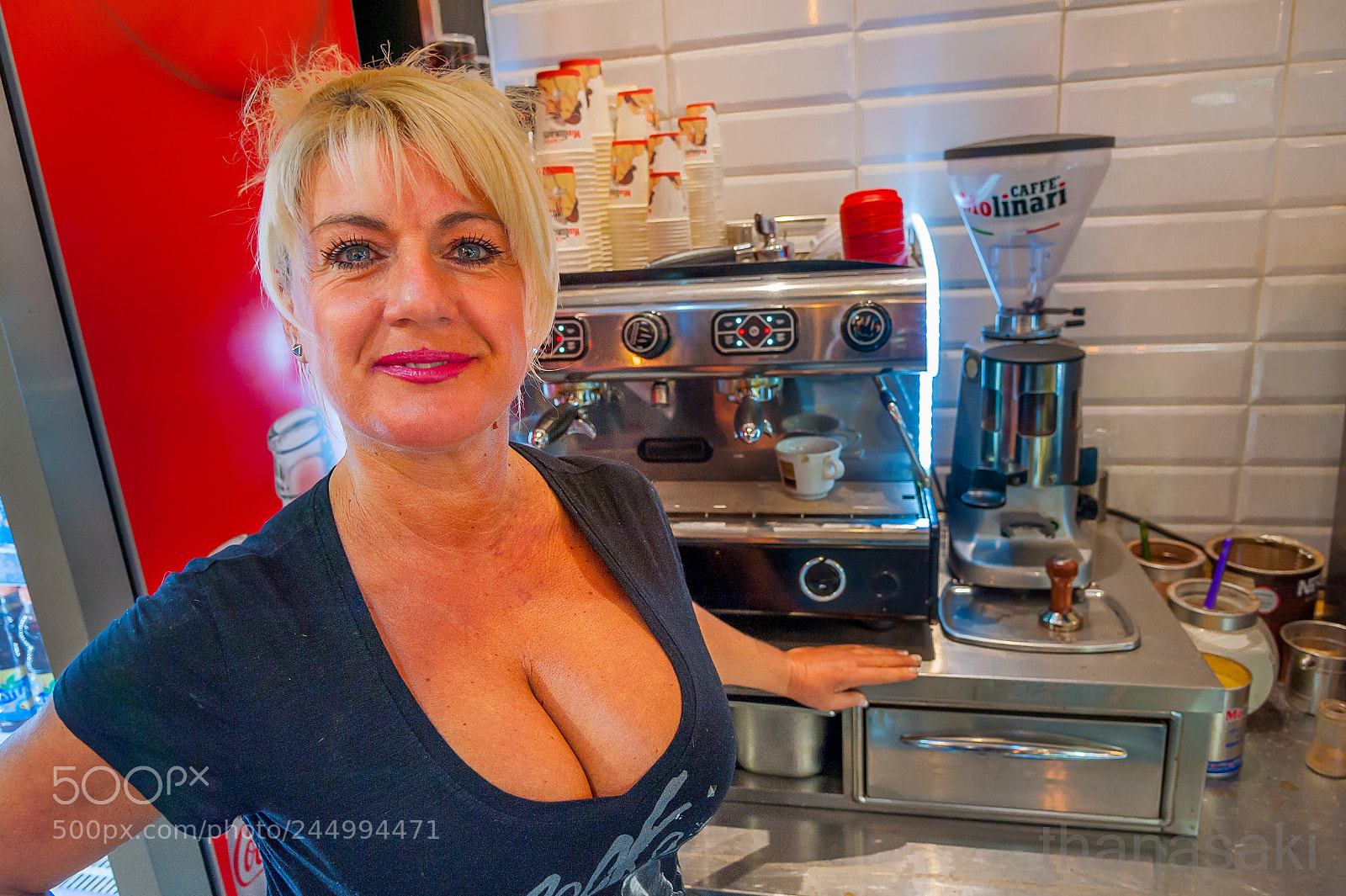 Nikon D700 sample photo. Have a coffee photography