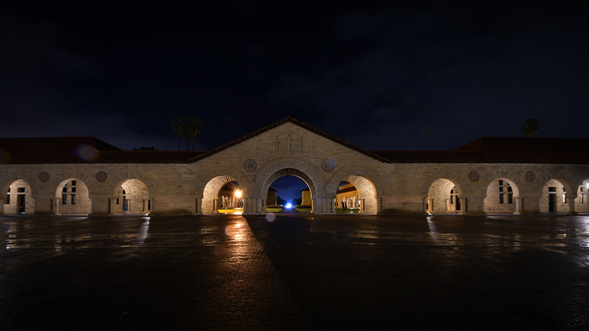 Sigma 8-16mm F4.5-5.6 DC HSM sample photo. Rainy moonnight no.1 entrance photography