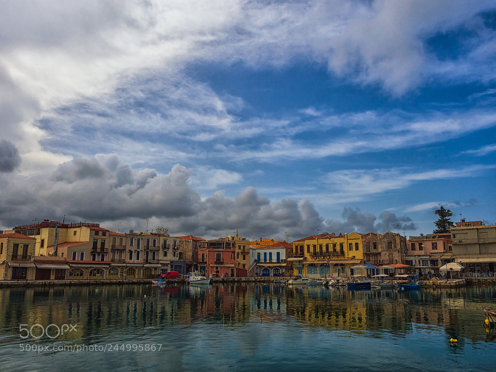 Olympus OM-D E-M10 sample photo. Rethymnon old city photography