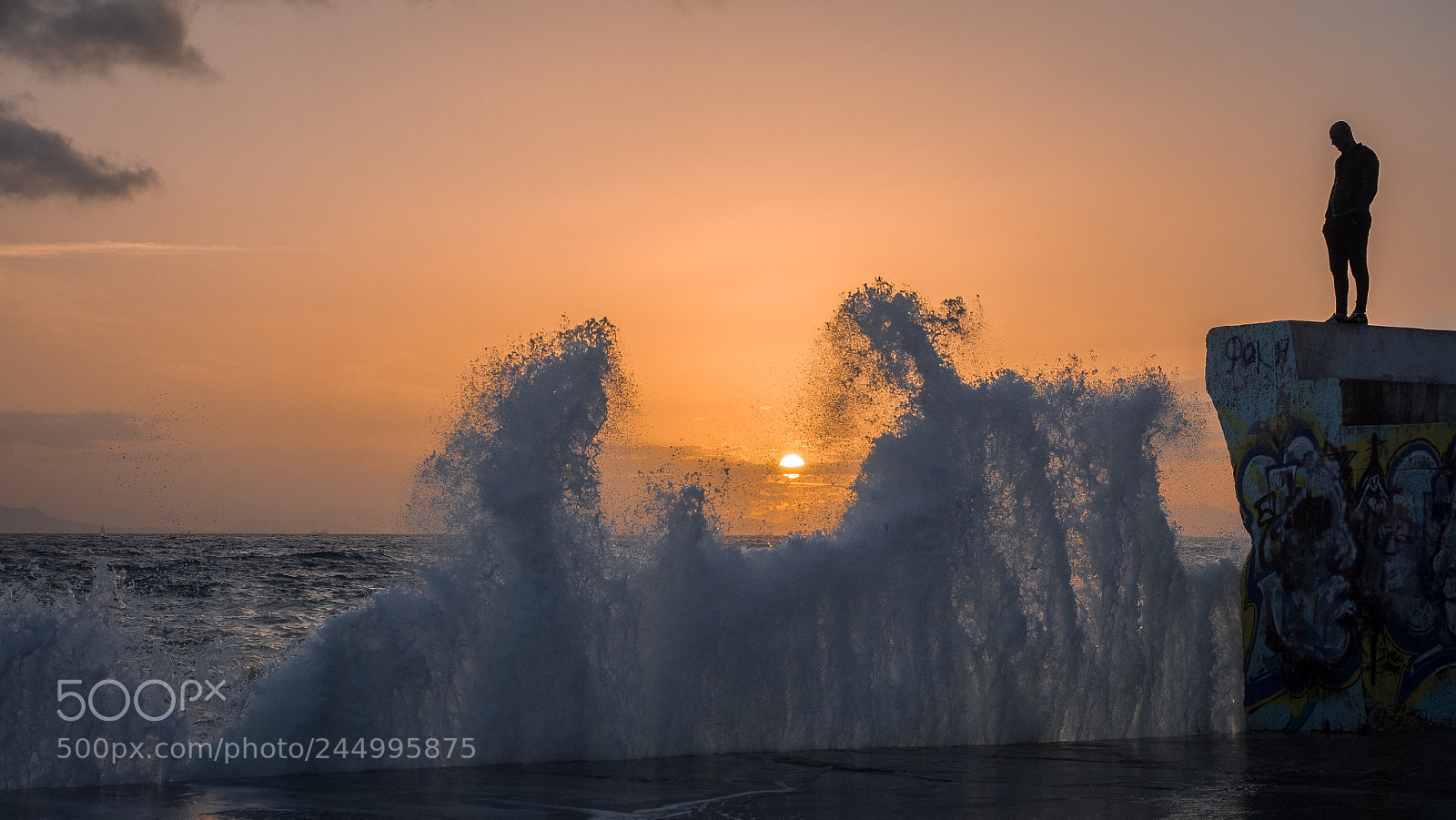 Olympus OM-D E-M10 sample photo. Dancing waves photography