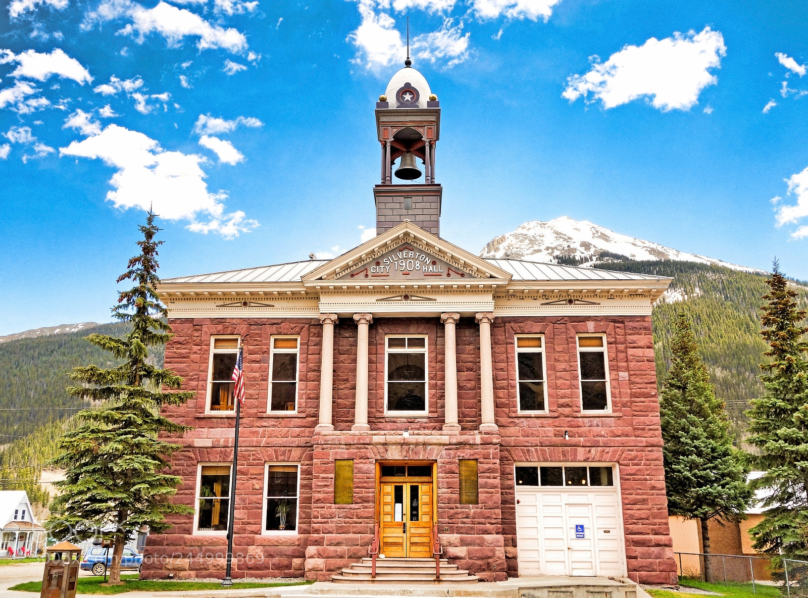 Sony Cyber-shot DSC-RX100 sample photo. Silverton city hall photography