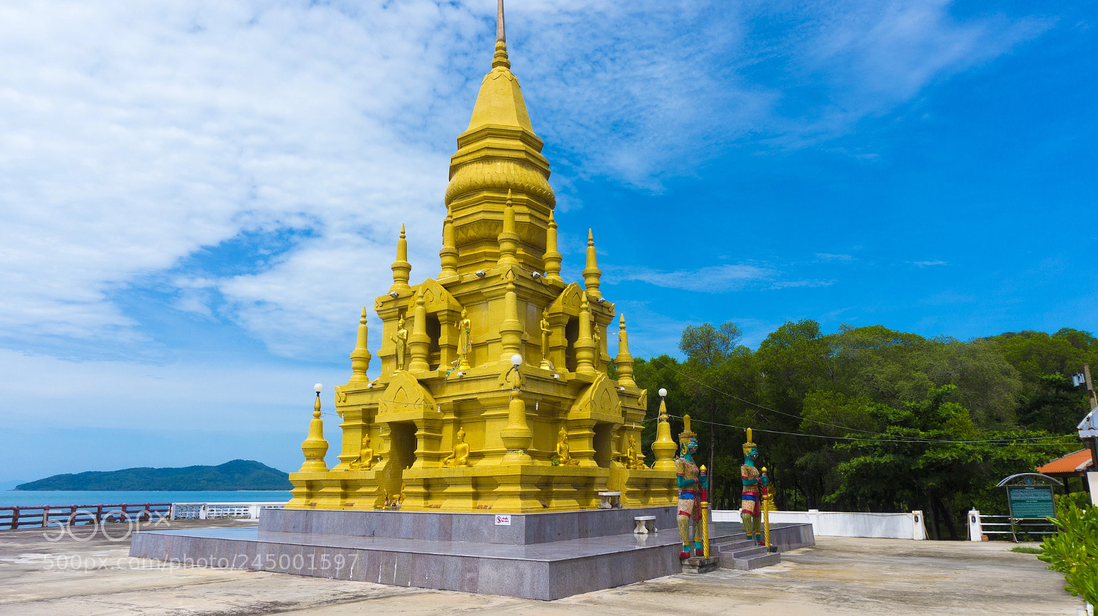 Sony Alpha a5000 (ILCE 5000) sample photo. Laem sor pagoda photography