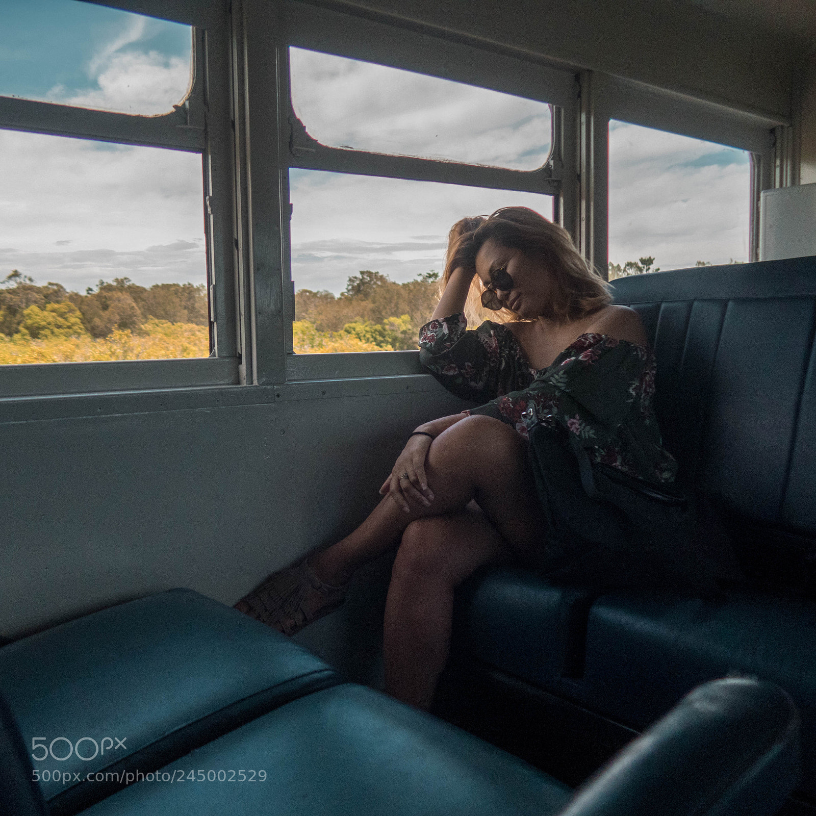 Canon PowerShot G7 X sample photo. Denise on byron train photography
