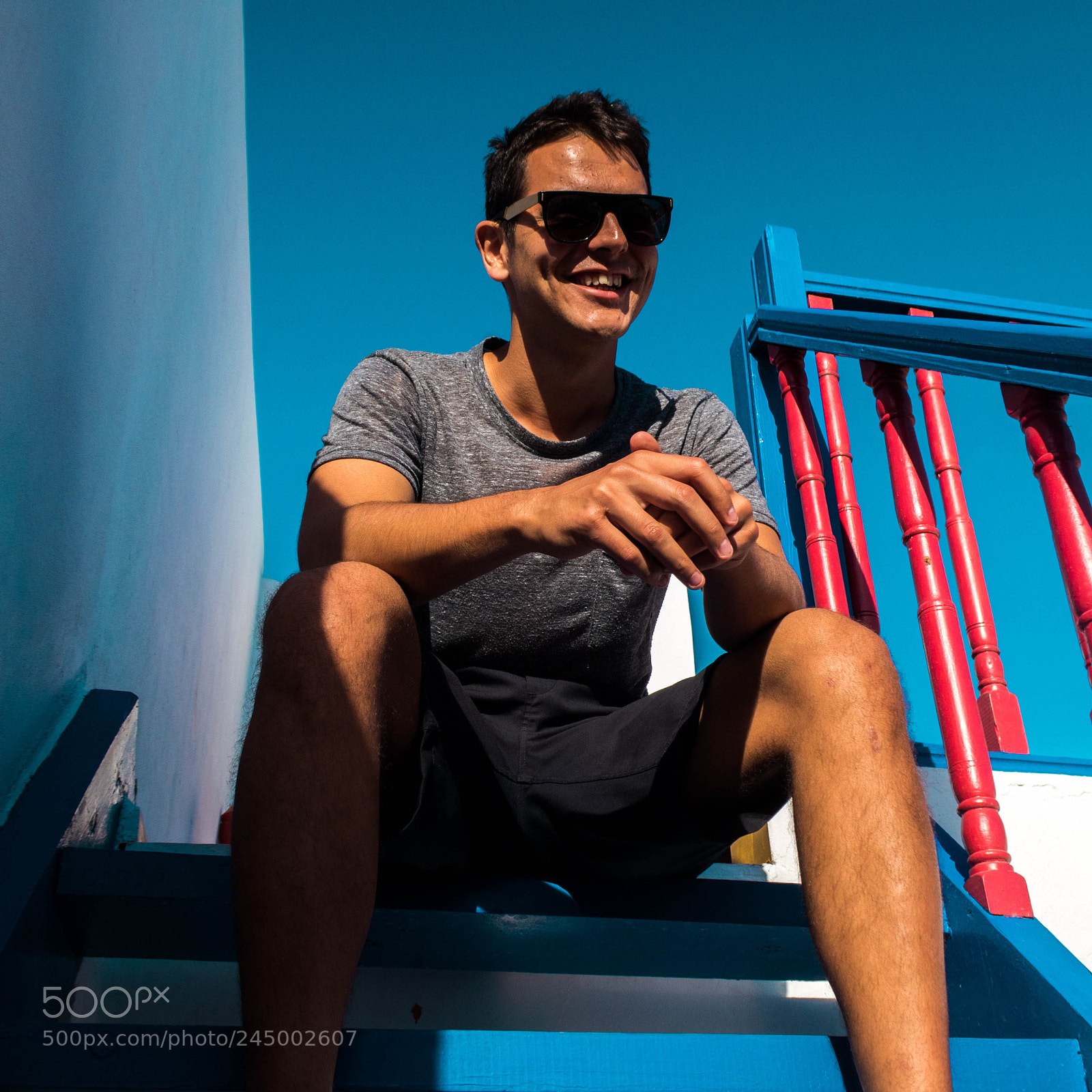 Canon PowerShot G7 X sample photo. Felipe on stairs photography