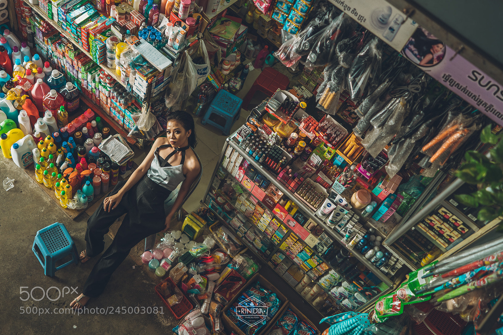 Sony a7R II sample photo. Modern fashion grocery store photography