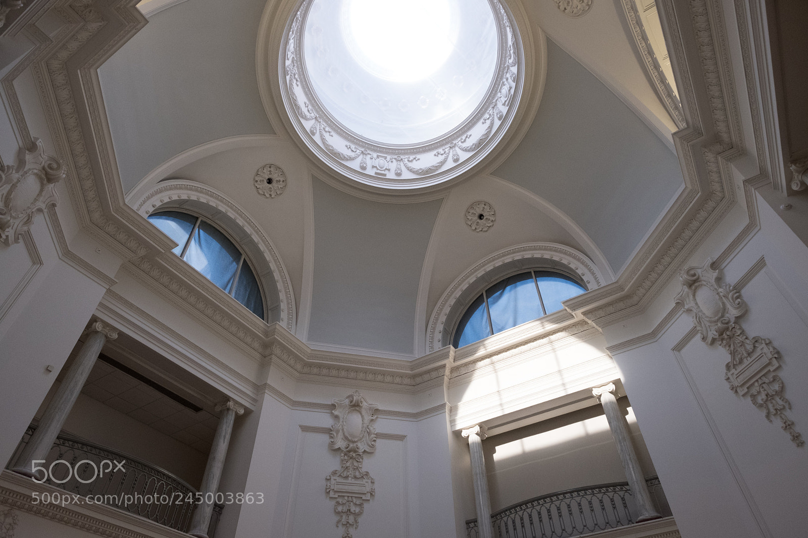 Fujifilm X-E3 sample photo. Vancouver art gallery photography