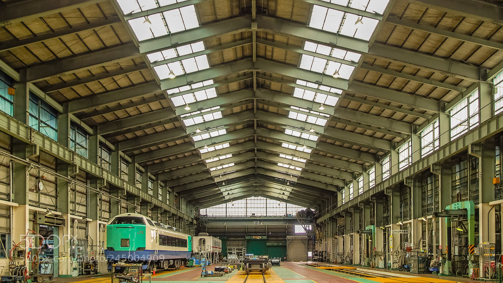 Olympus OM-D E-M5 sample photo. Maintenance factory photography