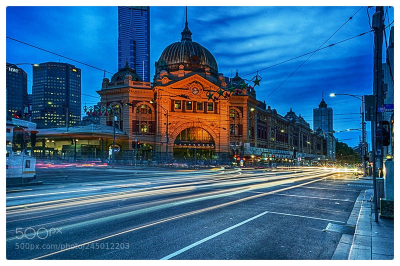 Nikon D700 sample photo. Flinder station photography
