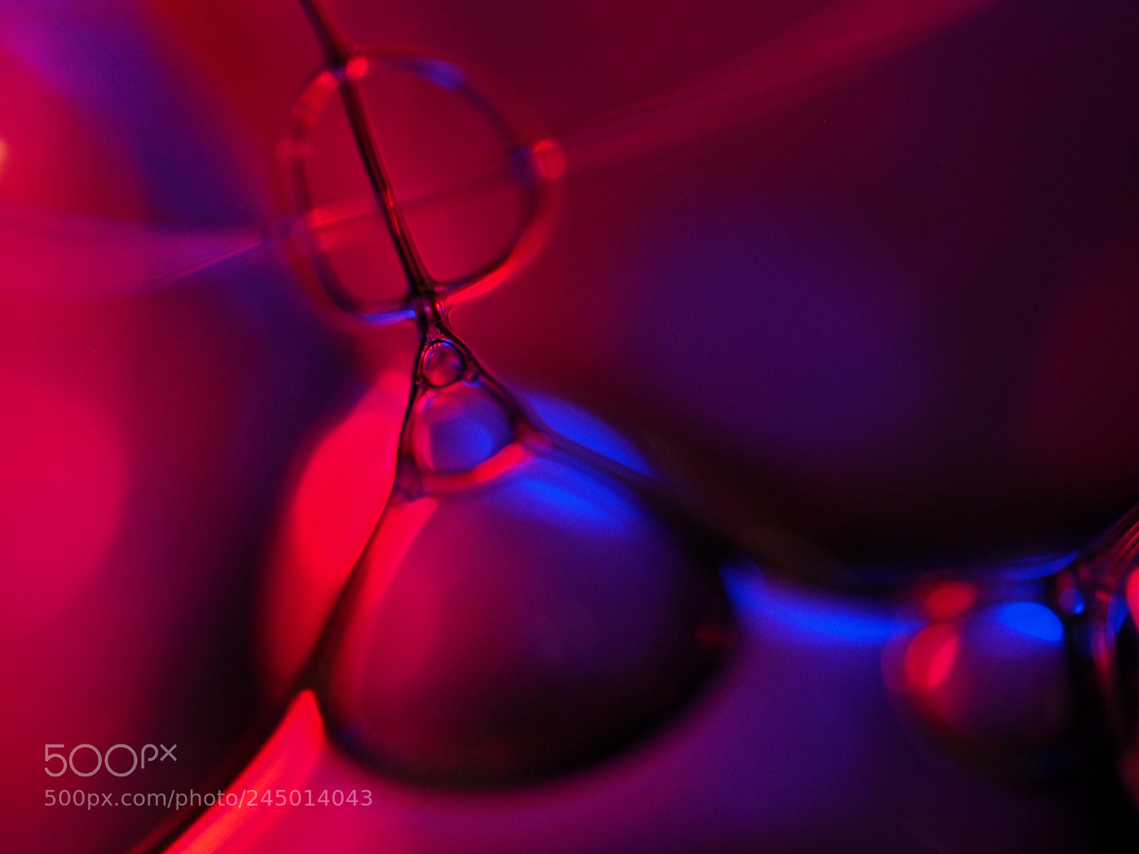Olympus OM-D E-M1 sample photo. Lightpainting macro bubbles photography