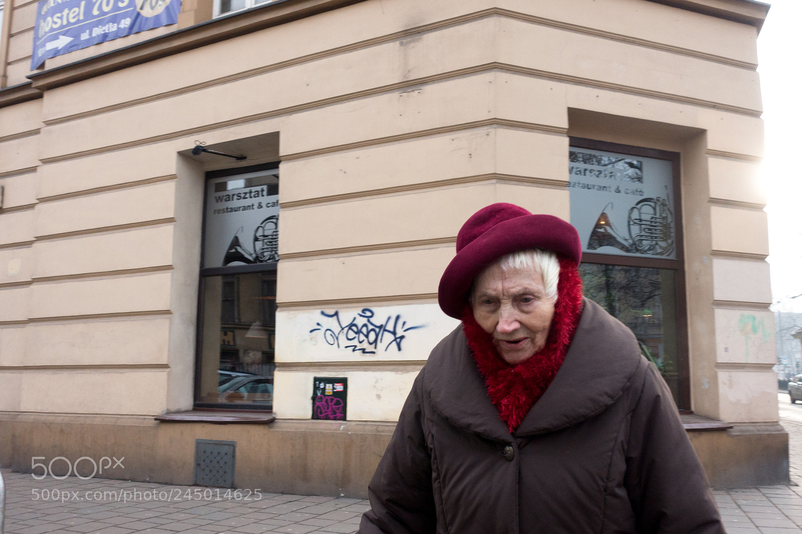 Sony Cyber-shot DSC-RX100 III sample photo. People in krakow photography