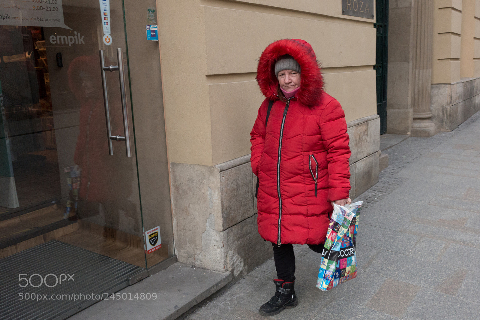 Sony Cyber-shot DSC-RX100 III sample photo. People in krakow photography