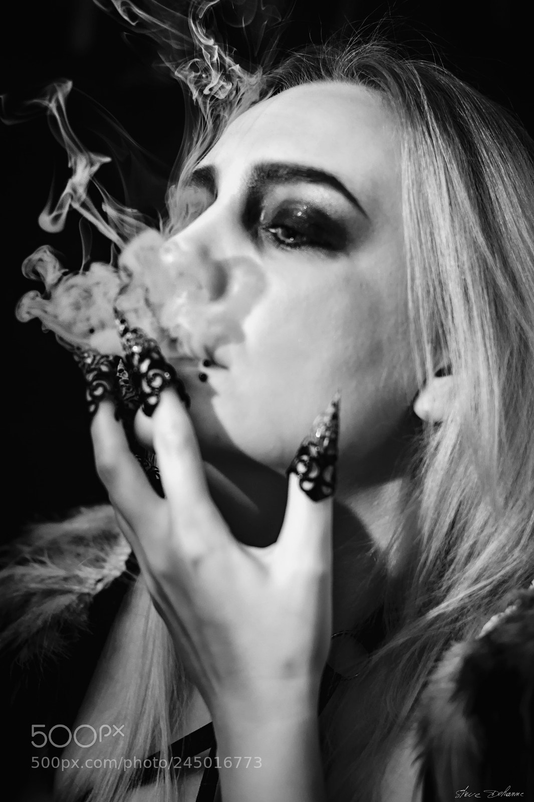 Nikon D7200 sample photo. Nails and smoke photography