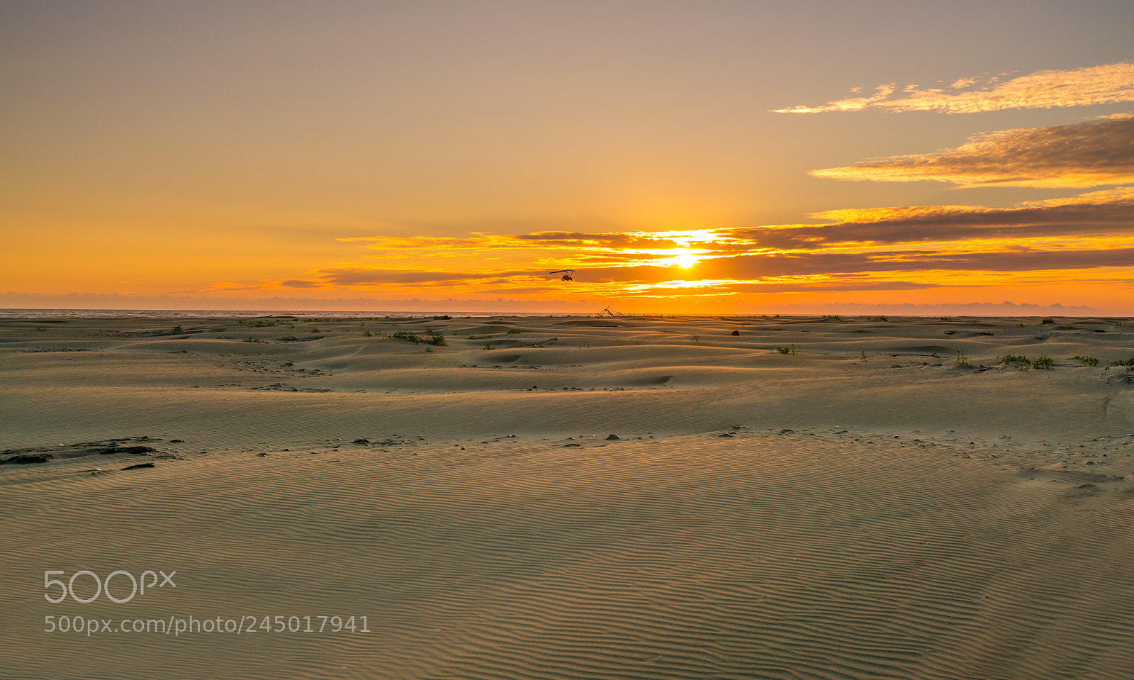 Sony a7R II sample photo. Ultralight sunset photography