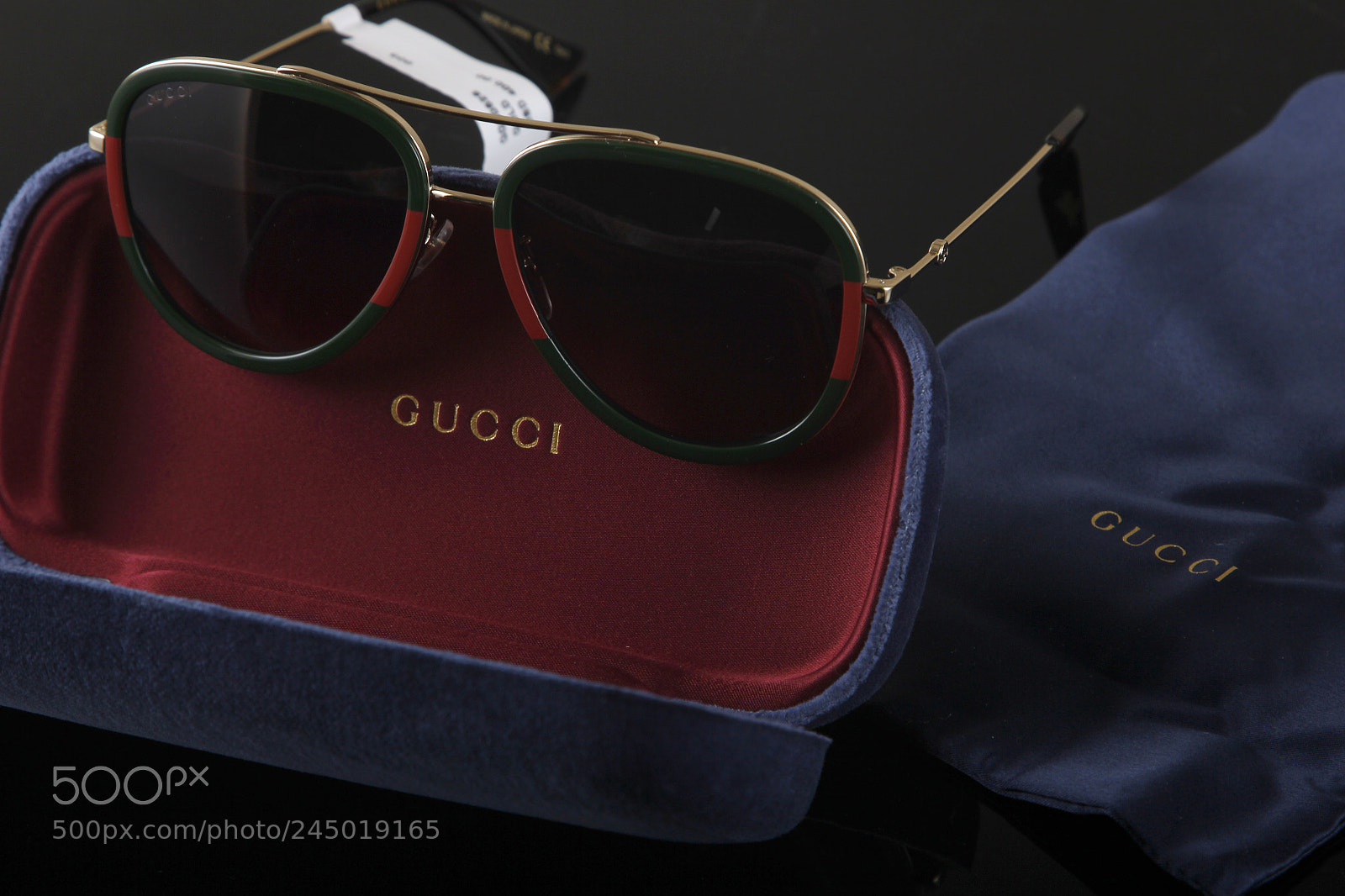 Canon EOS 550D (EOS Rebel T2i / EOS Kiss X4) sample photo. Gucci photography