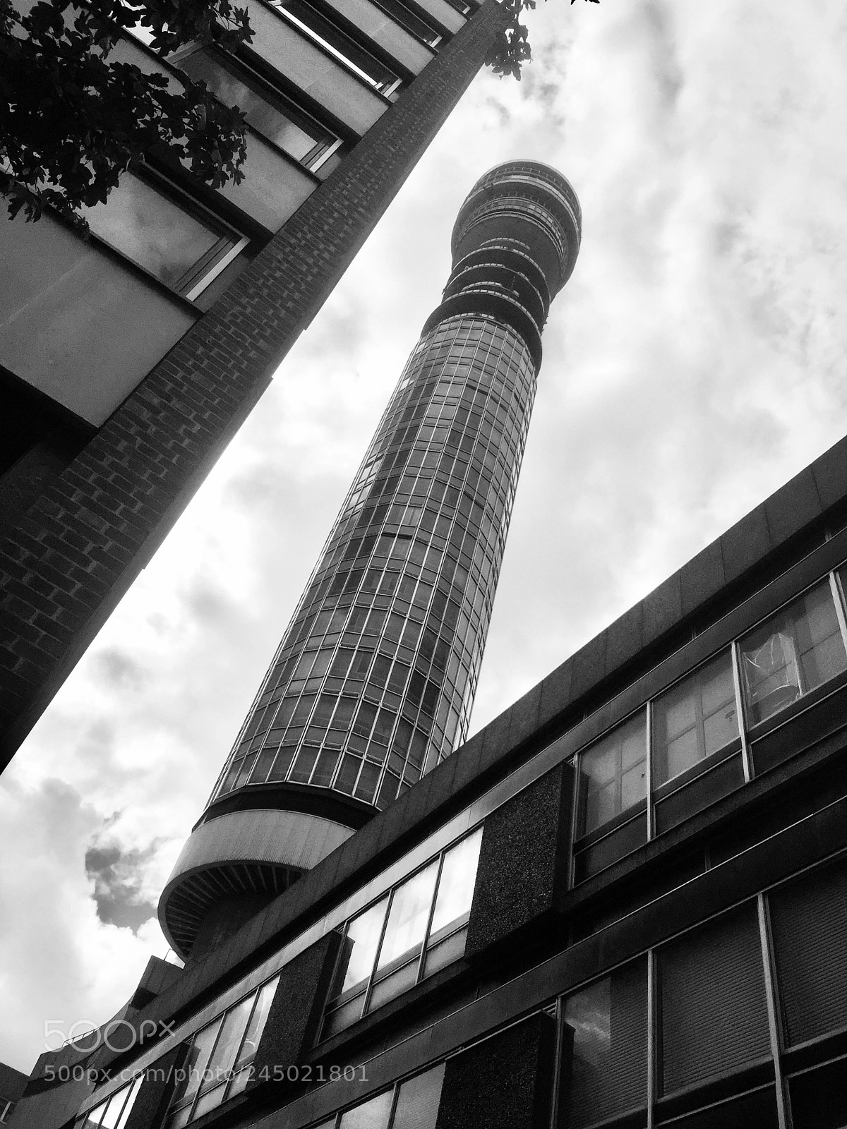 Apple iPhone 6 Plus sample photo. Bt tower photography