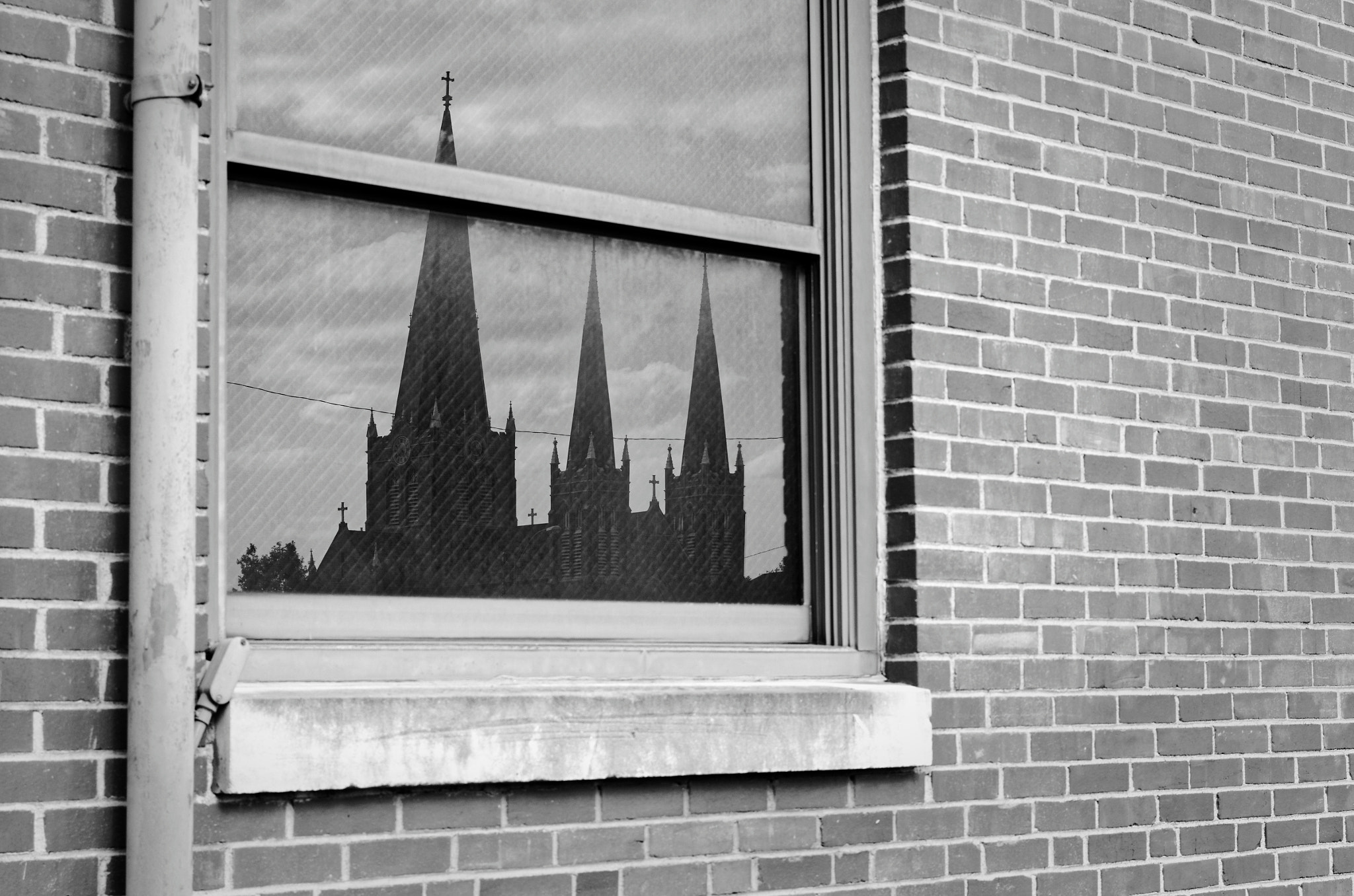 Sigma 17-50mm F2.8 EX DC OS HSM sample photo. Three spires photography