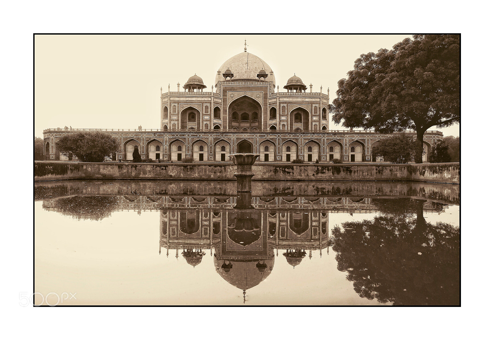 Fujifilm X-T2 sample photo. Humayun tomb in vintage photography