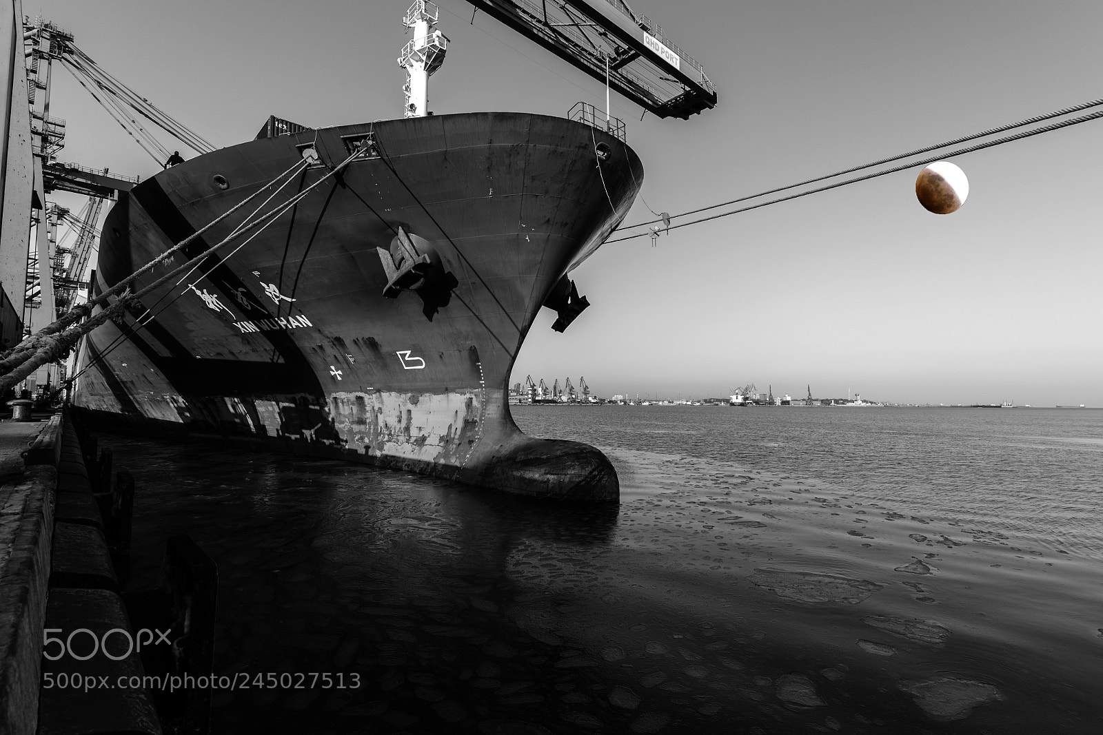 Canon EOS 5DS R sample photo. Port photography