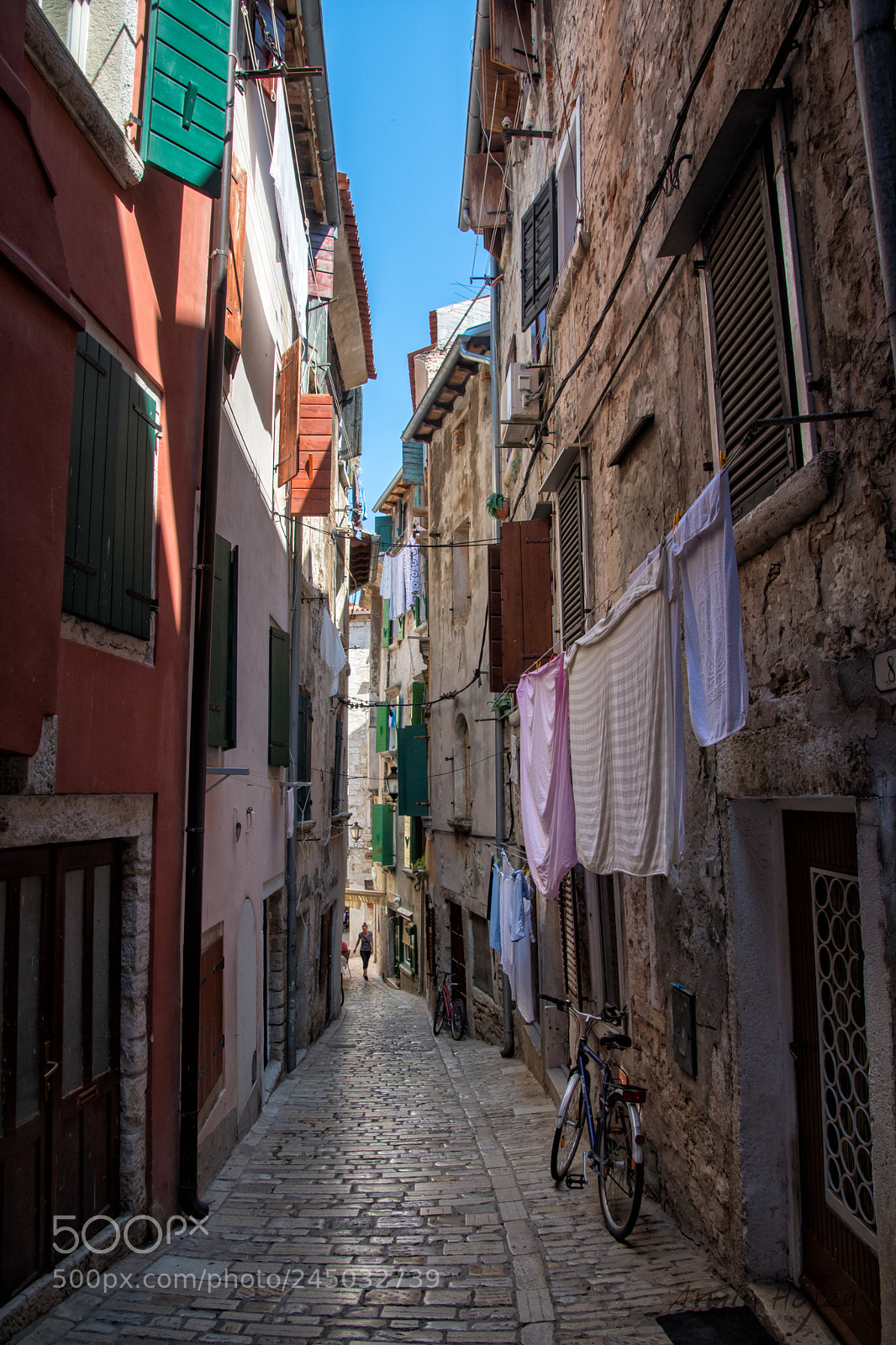 Nikon D500 sample photo. Down the alley photography