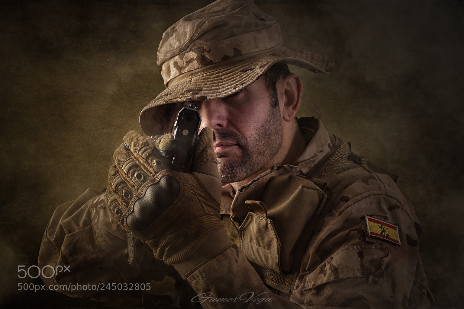 Canon EOS 5D sample photo. Soldier photography