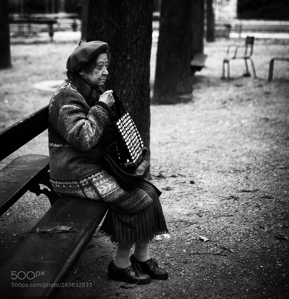 Nikon D700 sample photo. Only on a bench... photography