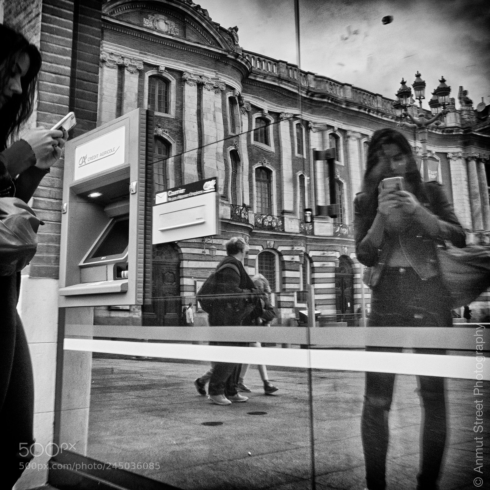 Panasonic Lumix DMC-GX85 (Lumix DMC-GX80 / Lumix DMC-GX7 Mark II) sample photo. Smart reflections photography