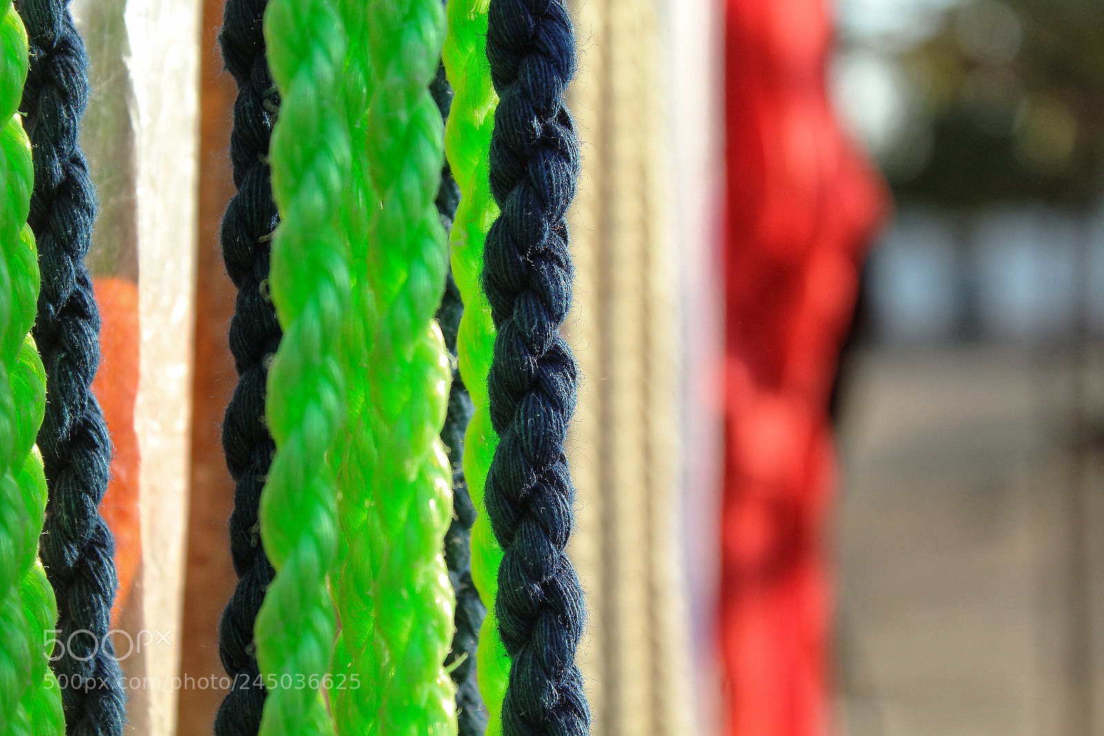 Canon EOS 1300D (EOS Rebel T6 / EOS Kiss X80) sample photo. Colourful ropes photography