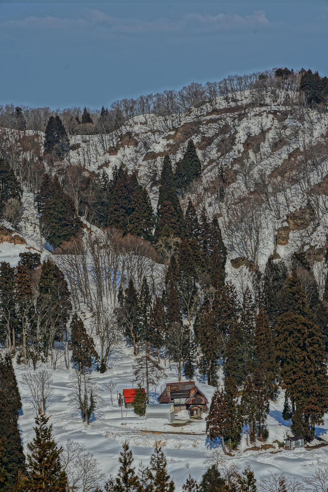 Canon EF 300mm F2.8L IS II USM sample photo. 山合いの古民家 photography