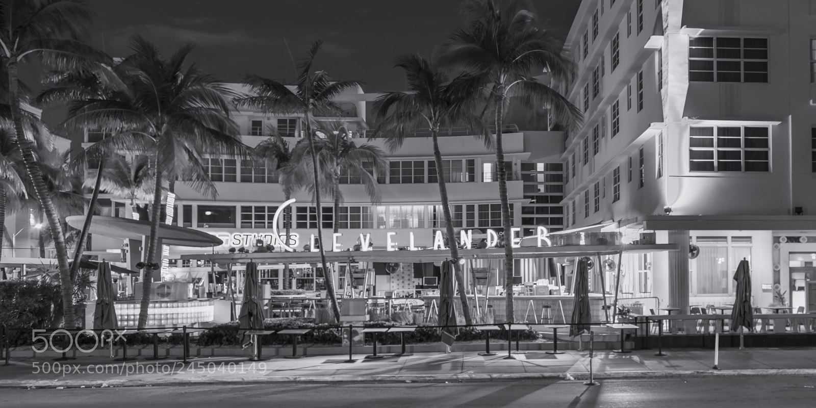 Nikon D810 sample photo. Art deco - clevelander photography