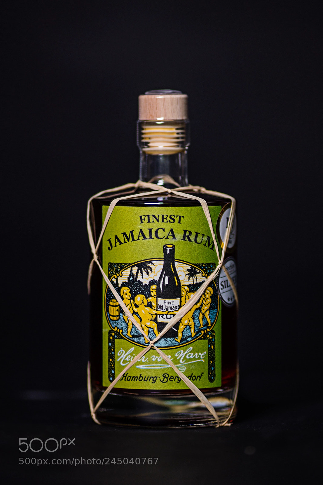 Canon EOS 5DS R sample photo. Rum photography