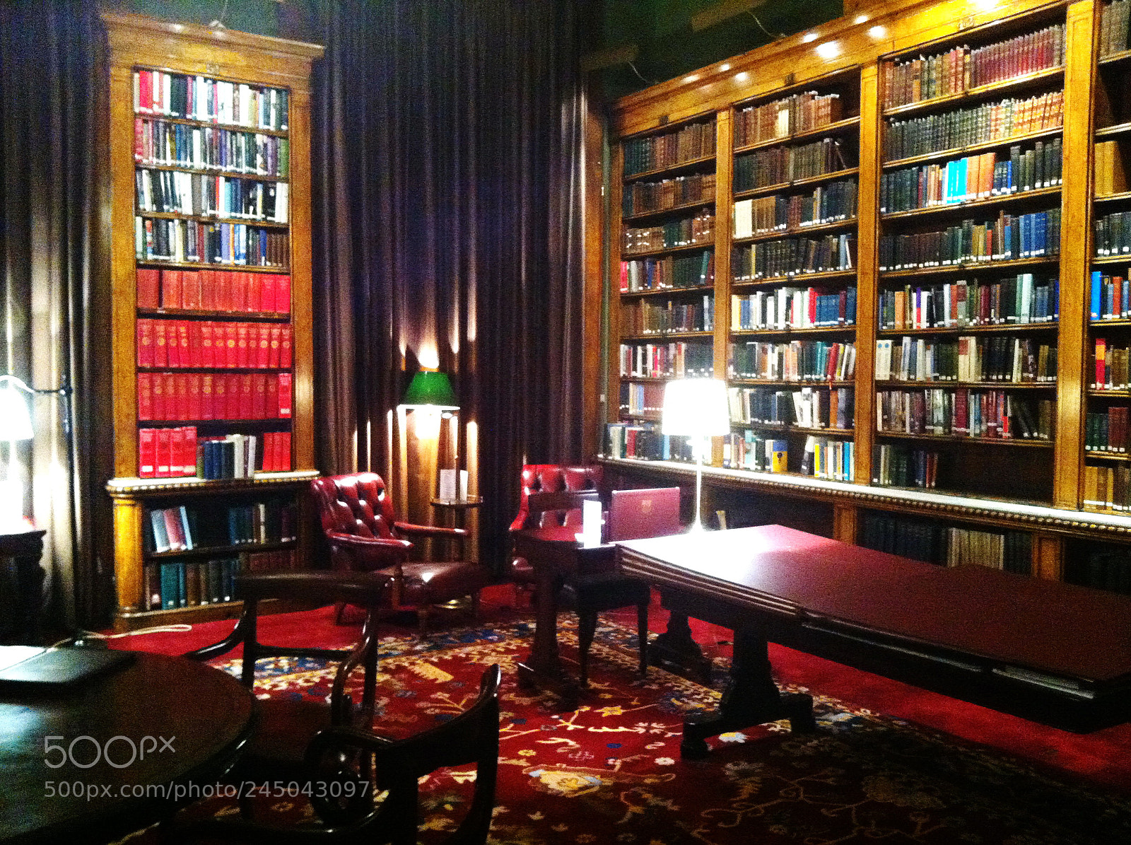 Apple iPhone 4 sample photo. The oxford cambridge club photography