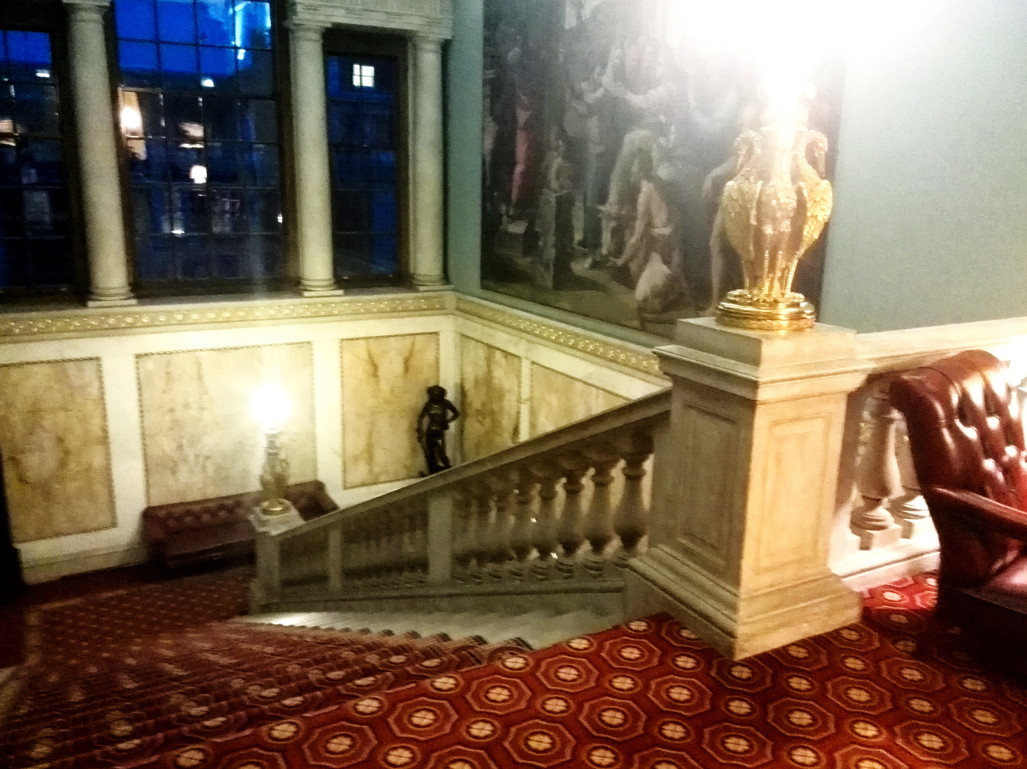 HUAWEI P6-U06 sample photo. The oxford&cambridge club, london photography