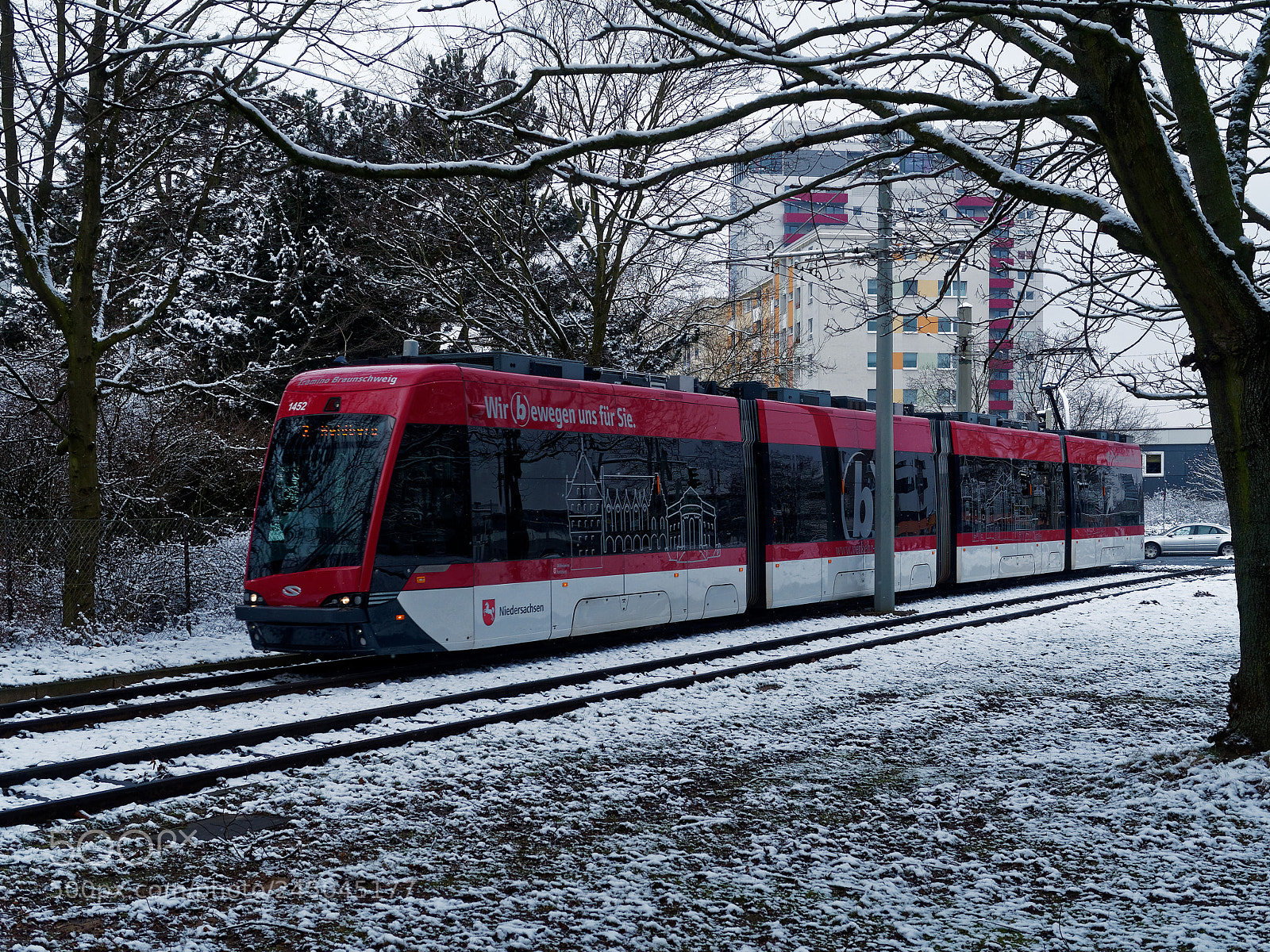 Olympus OM-D E-M5 sample photo. Bs-heidberg, tramino braunschweig 1452 photography