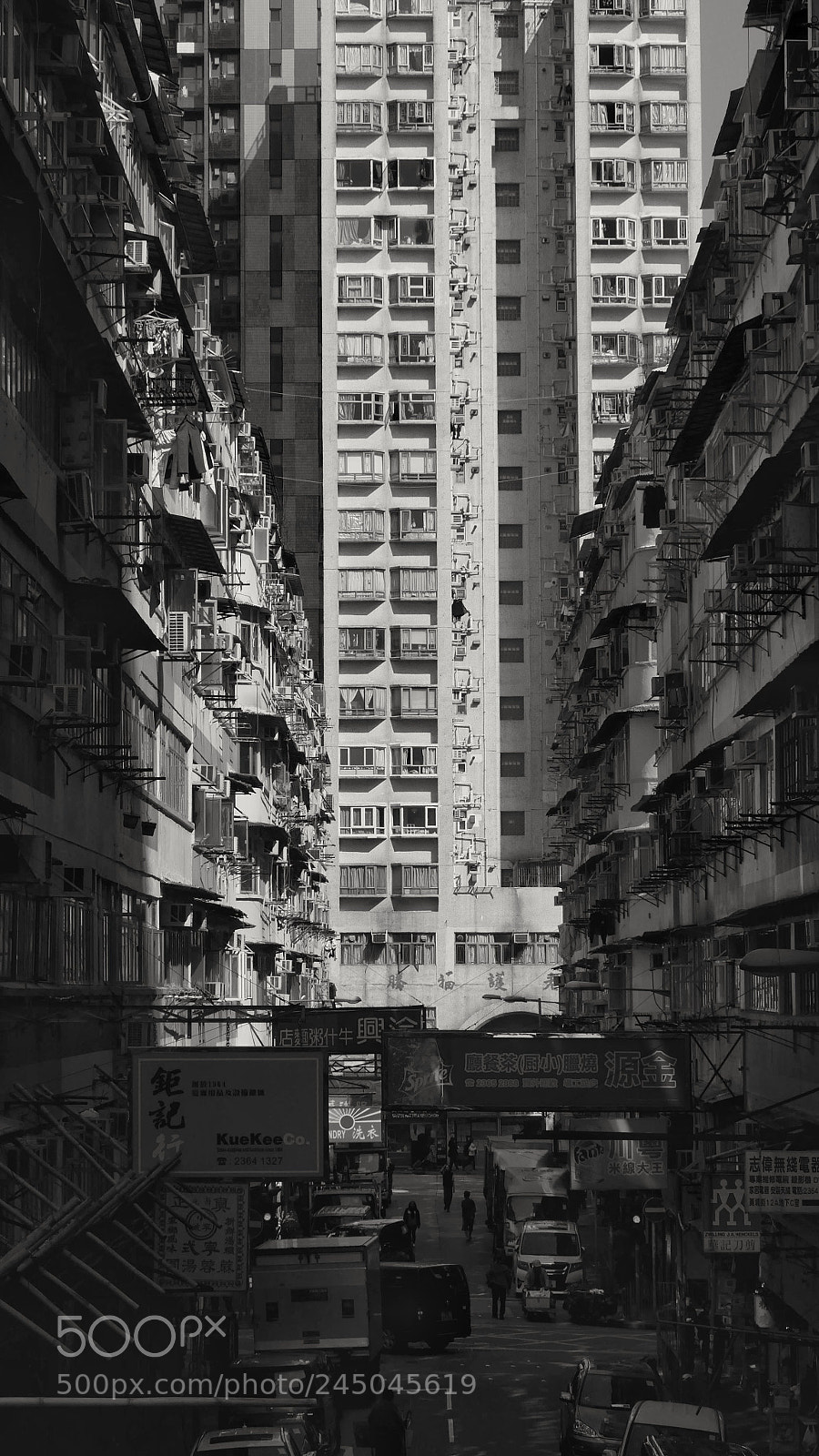 Panasonic Lumix DMC-GX85 (Lumix DMC-GX80 / Lumix DMC-GX7 Mark II) sample photo. Sidestreet of hong kong photography
