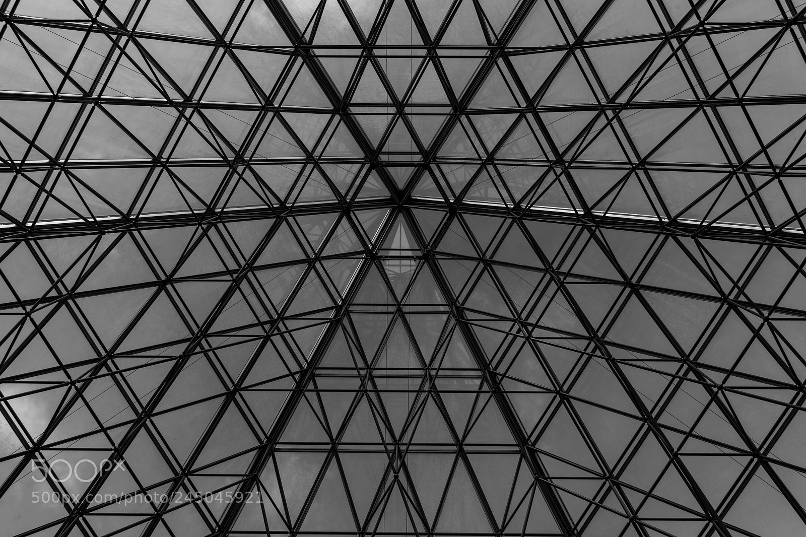Sony a7 II sample photo. A triangle in triangles photography