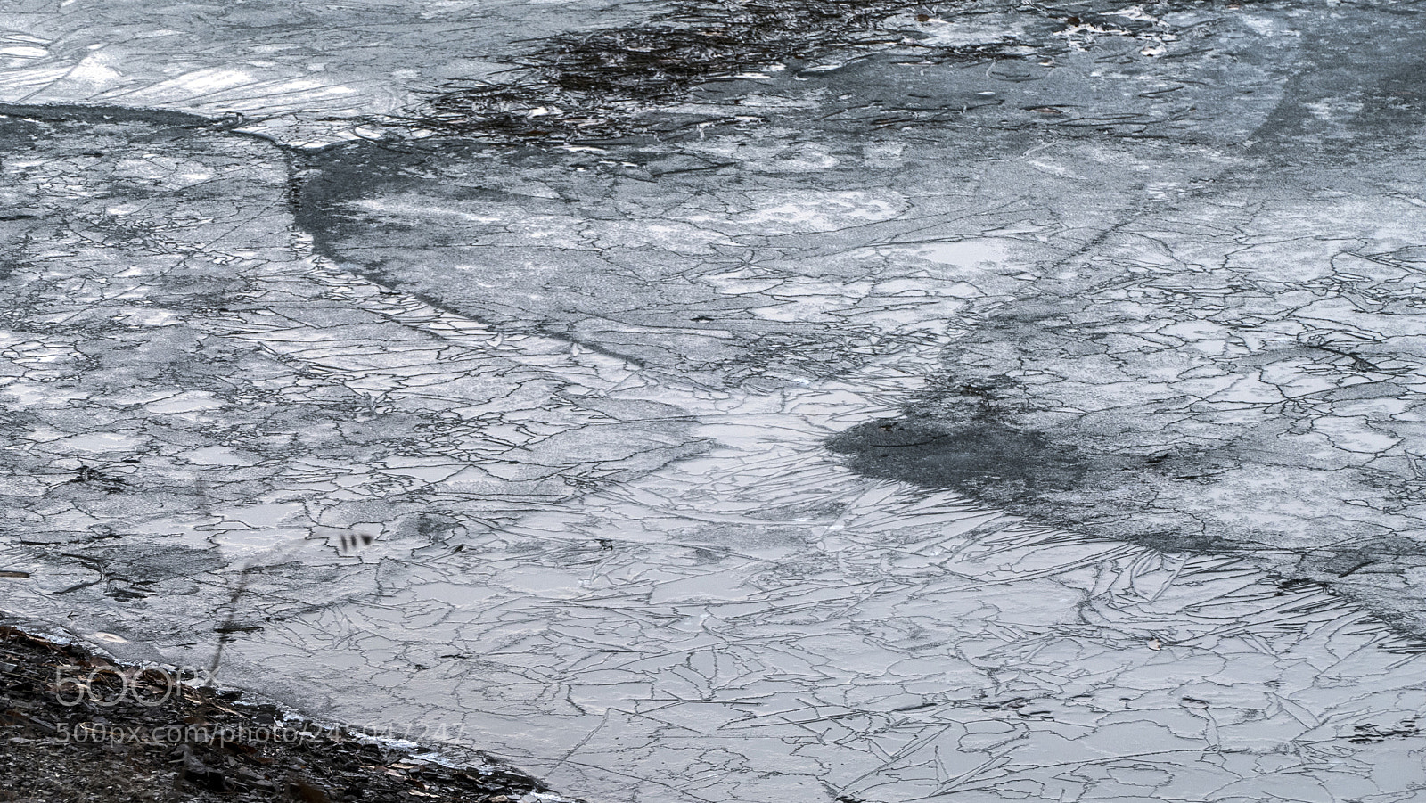 Leica V-Lux (Typ 114) sample photo. Cool maps in lake photography