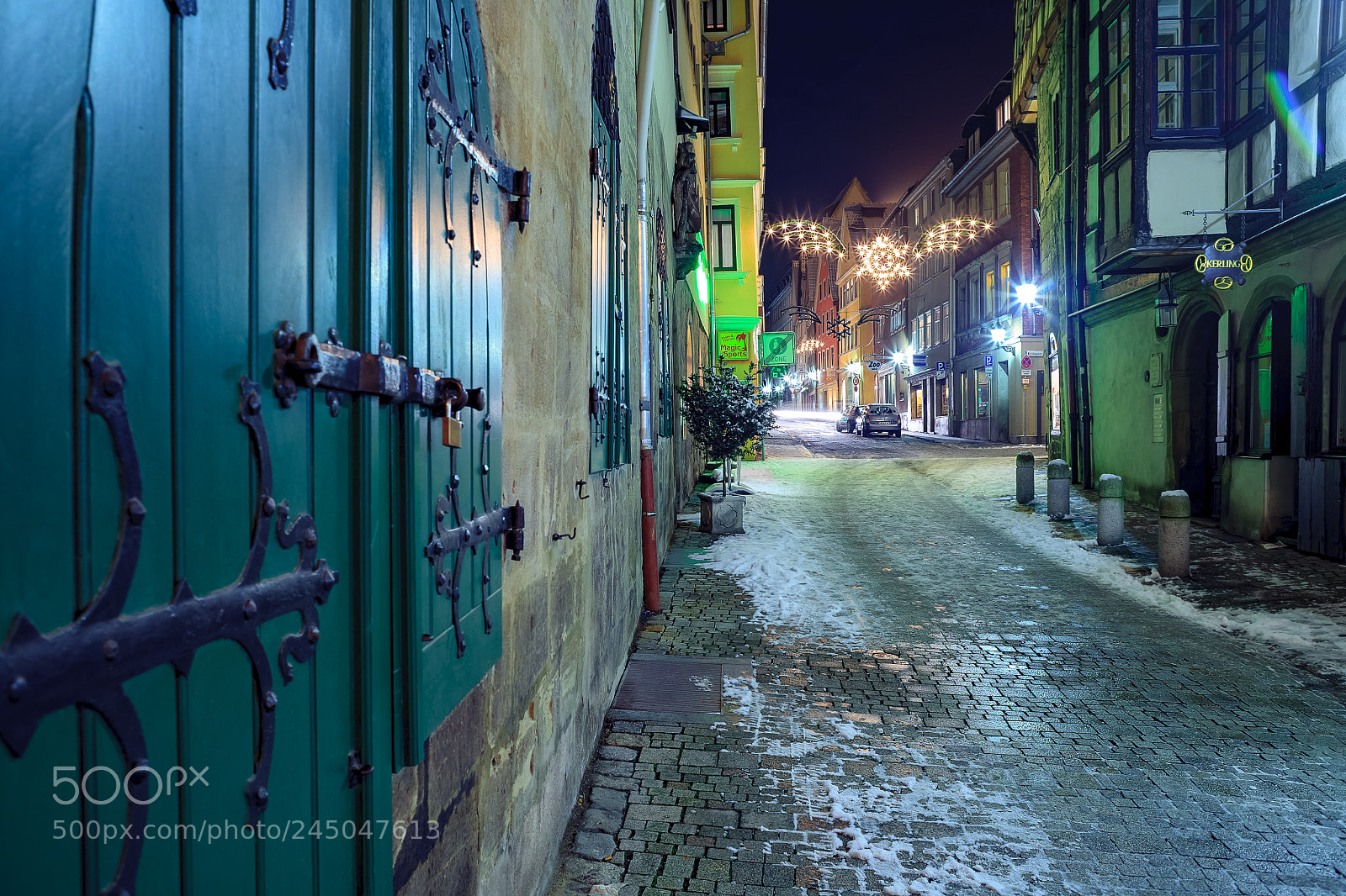 Canon EOS 5D sample photo. Wintry streets of coburg photography