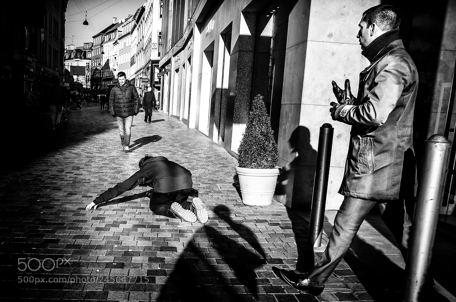 Ricoh GR II sample photo. Weird morning !?... photography