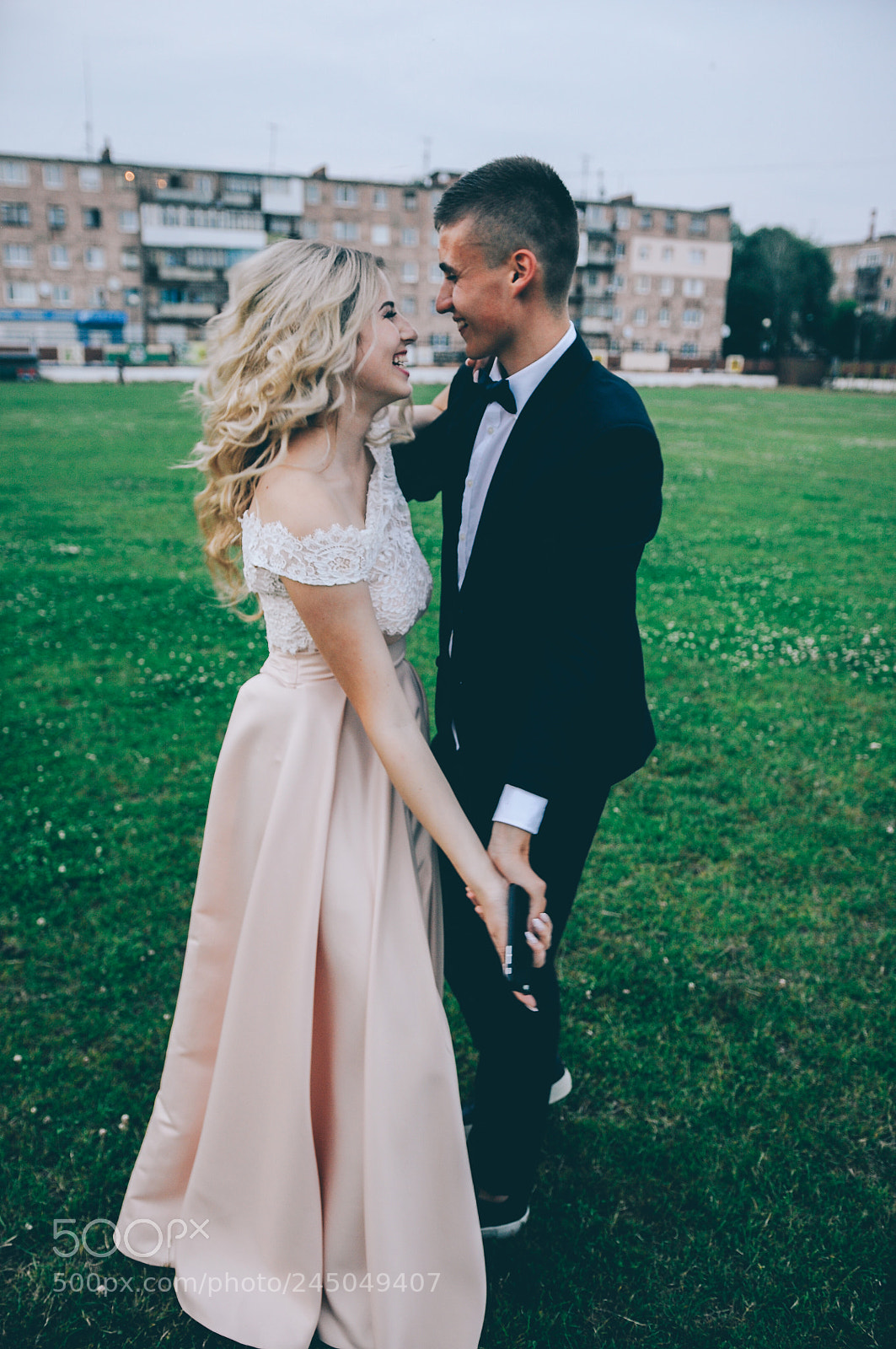 Nikon D90 sample photo. Prom couple photography