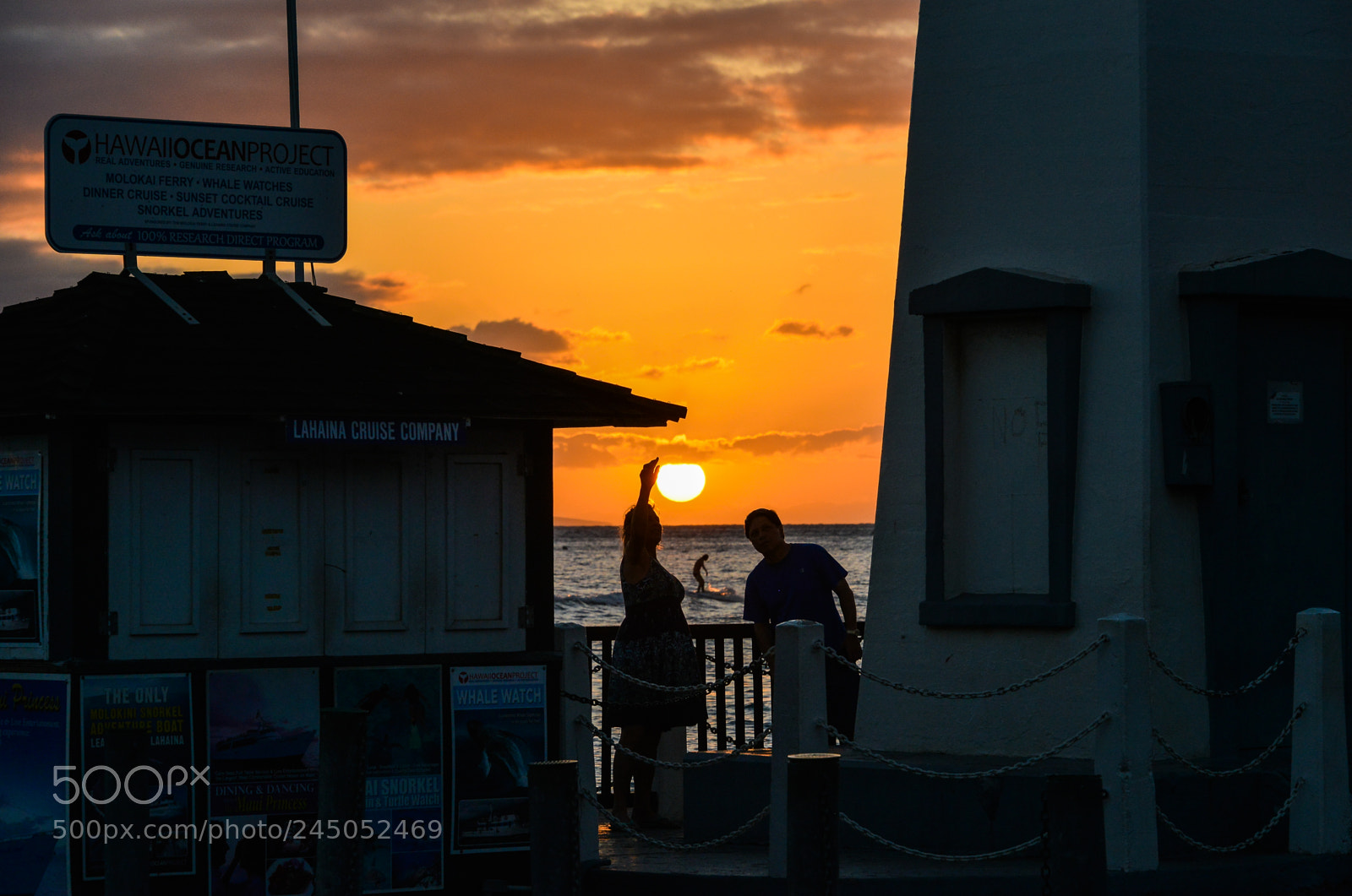 Nikon D800 sample photo. Touch the sun, maui photography