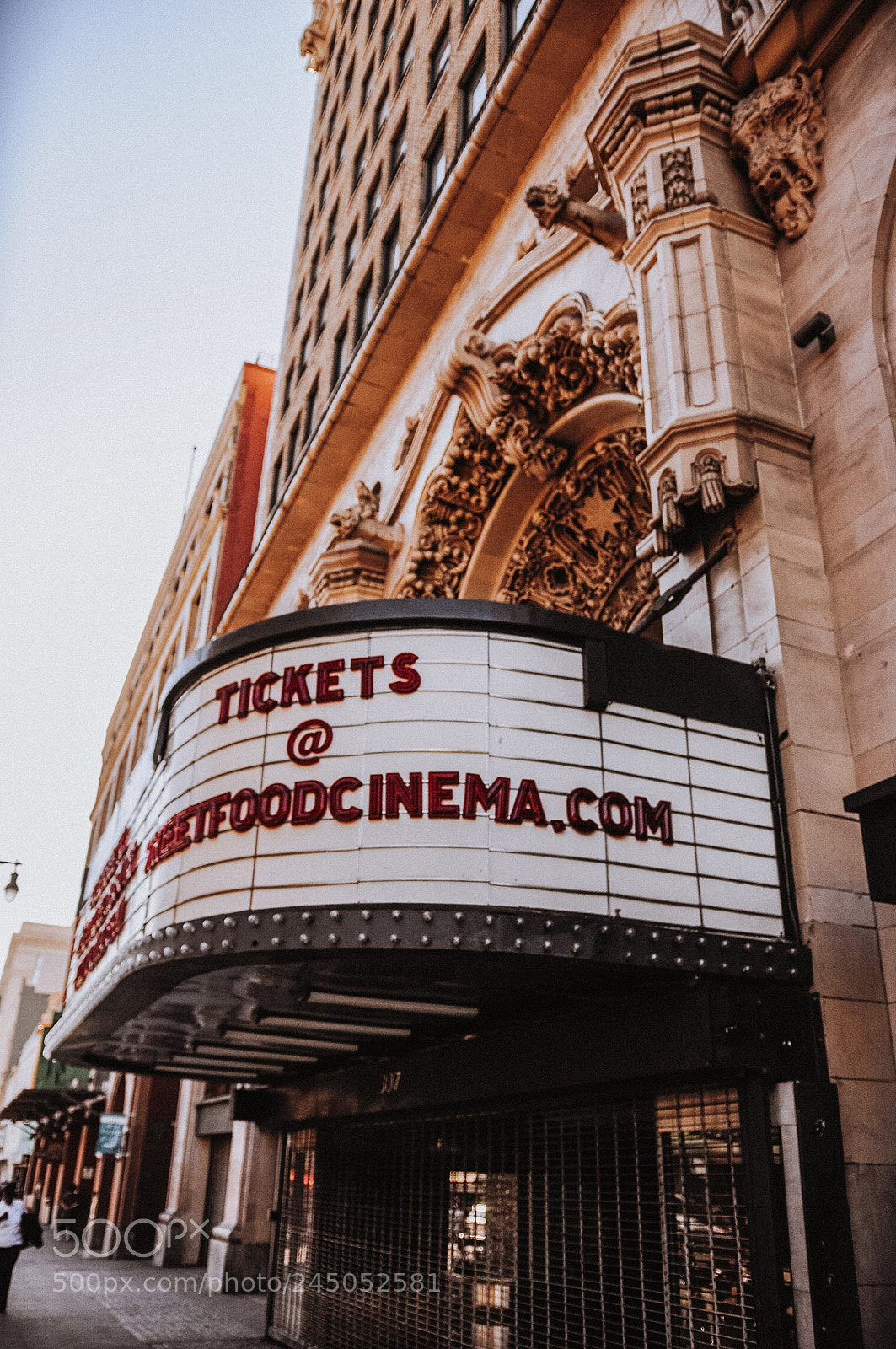 Nikon D90 sample photo. Cinema photography