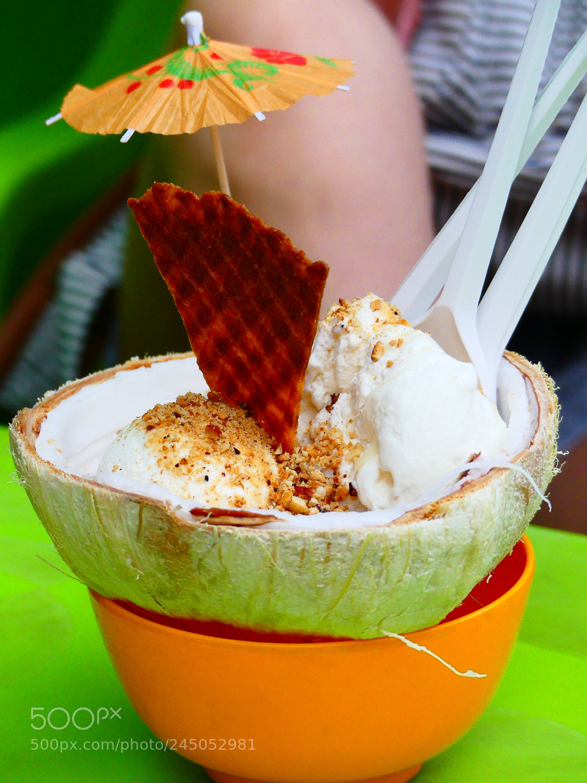 Panasonic Lumix DMC-FZ300 sample photo. #coconut photography
