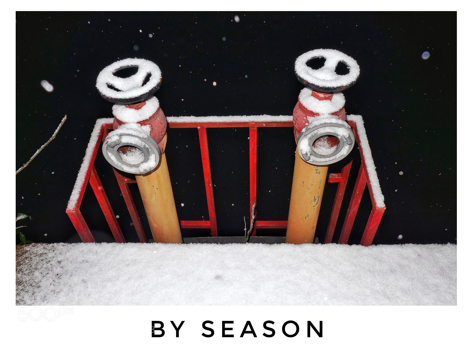 Panasonic Lumix DMC-LX7 sample photo. Snow and fire hydrant photography