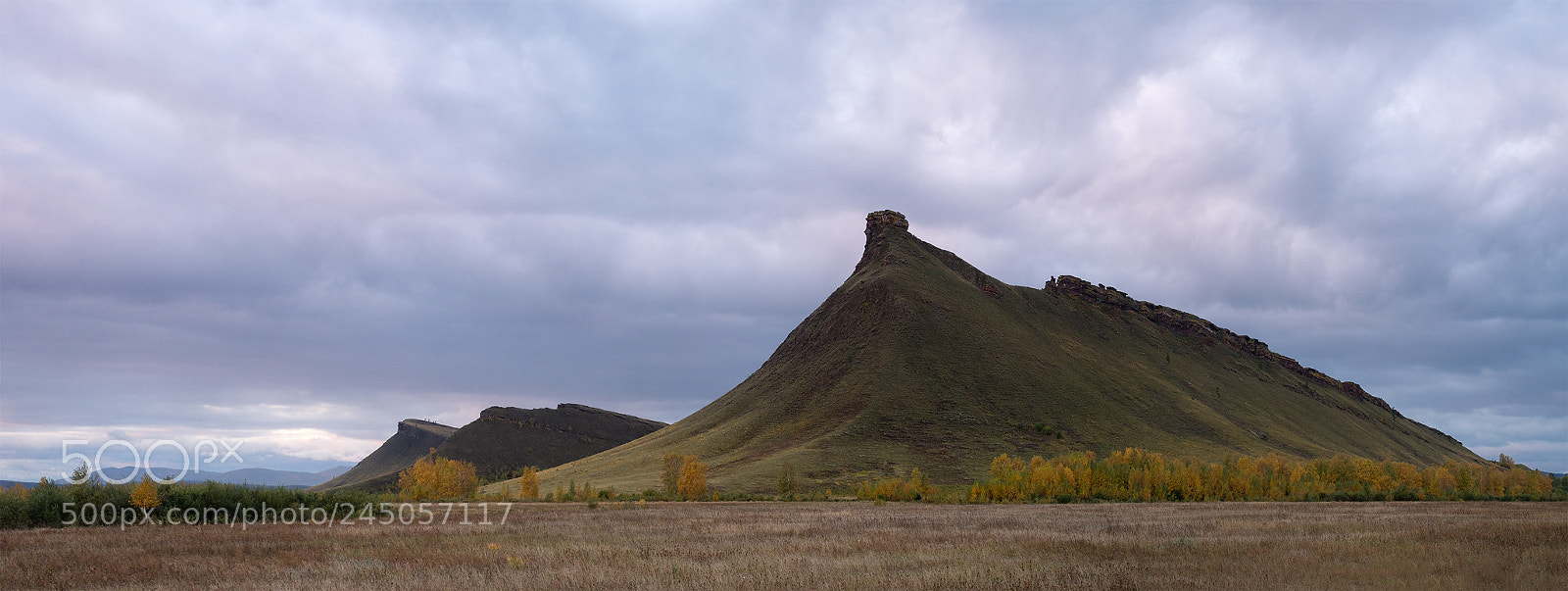 Olympus OM-D E-M1 sample photo. ...khakassia. before sunrise... photography